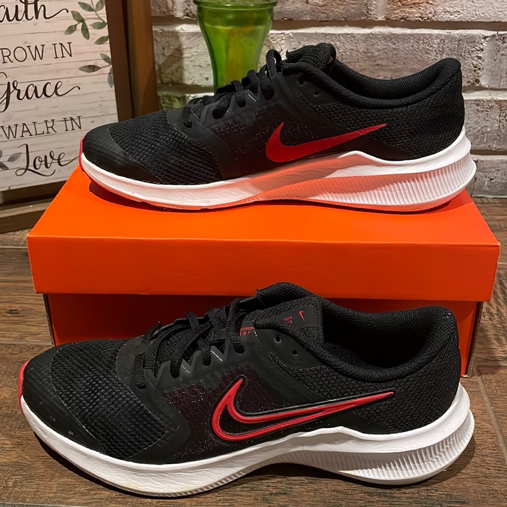 Nike Down-shifters (original box)